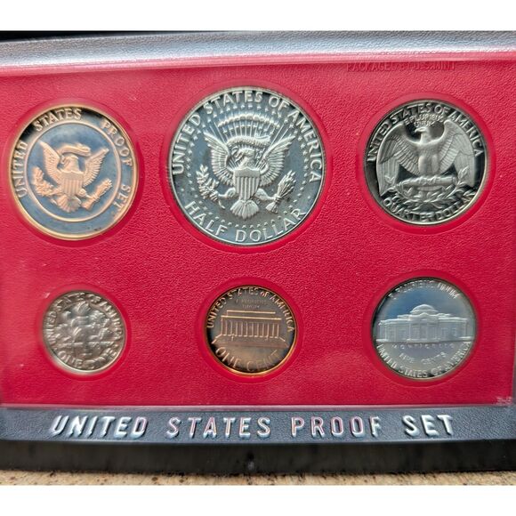 1982 United States Proof Set – 6 Coins in Original Mint Packaging - Picture 3 of 3